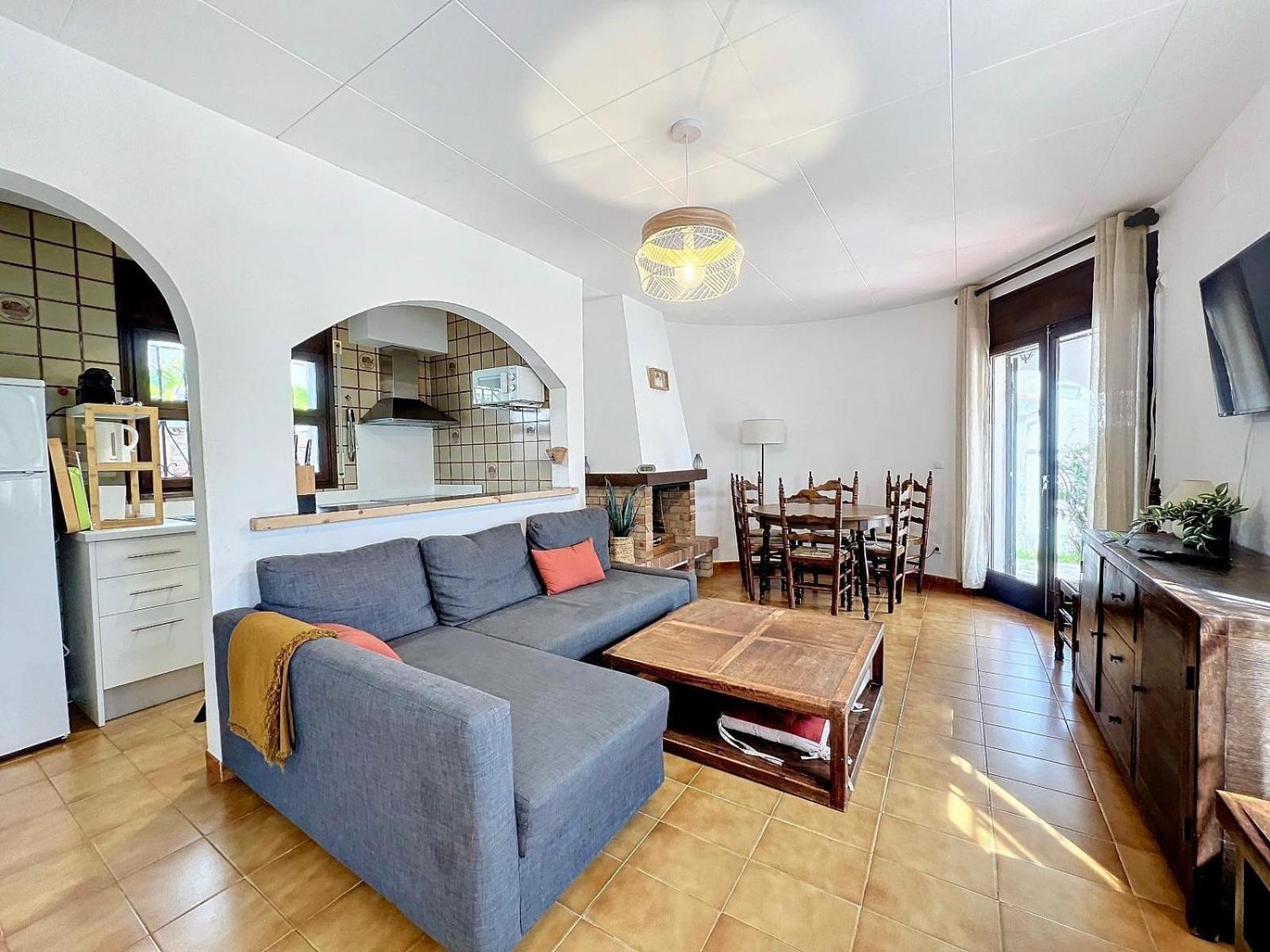 Requesens Villa Empuriabrava Exteriör bild